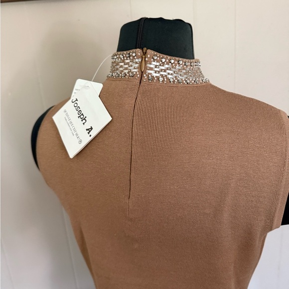 Joseph A • Silk High Neck Choker Embellished Sleeveless Blouse - Picture 10 of 11